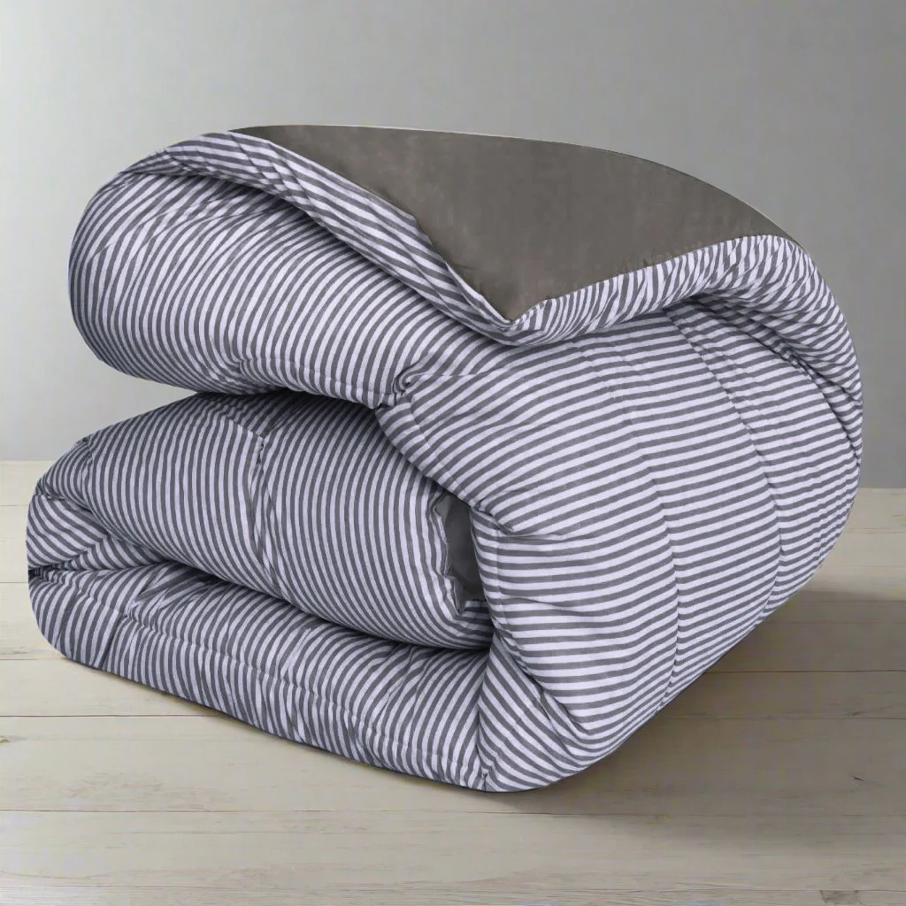 1 PC Double Winter Razai-Grey Stripes - Image 2