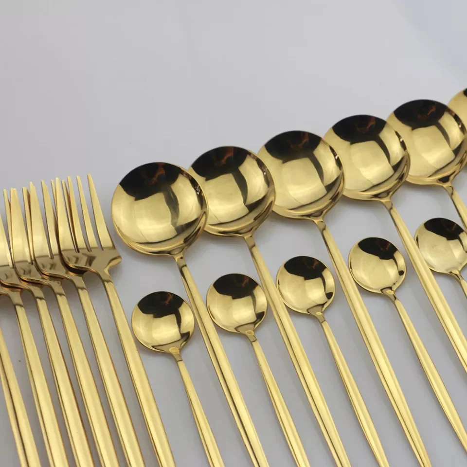 24 Pcs Premium Steel Cutlery Set-(4405) Plain Golden - Image 4