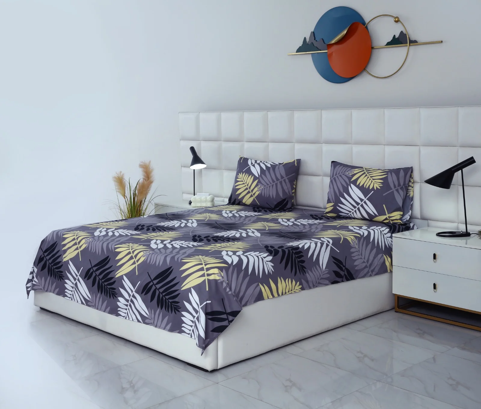 3 PCs Double Bed Sheet-Black Feathers - Image 8