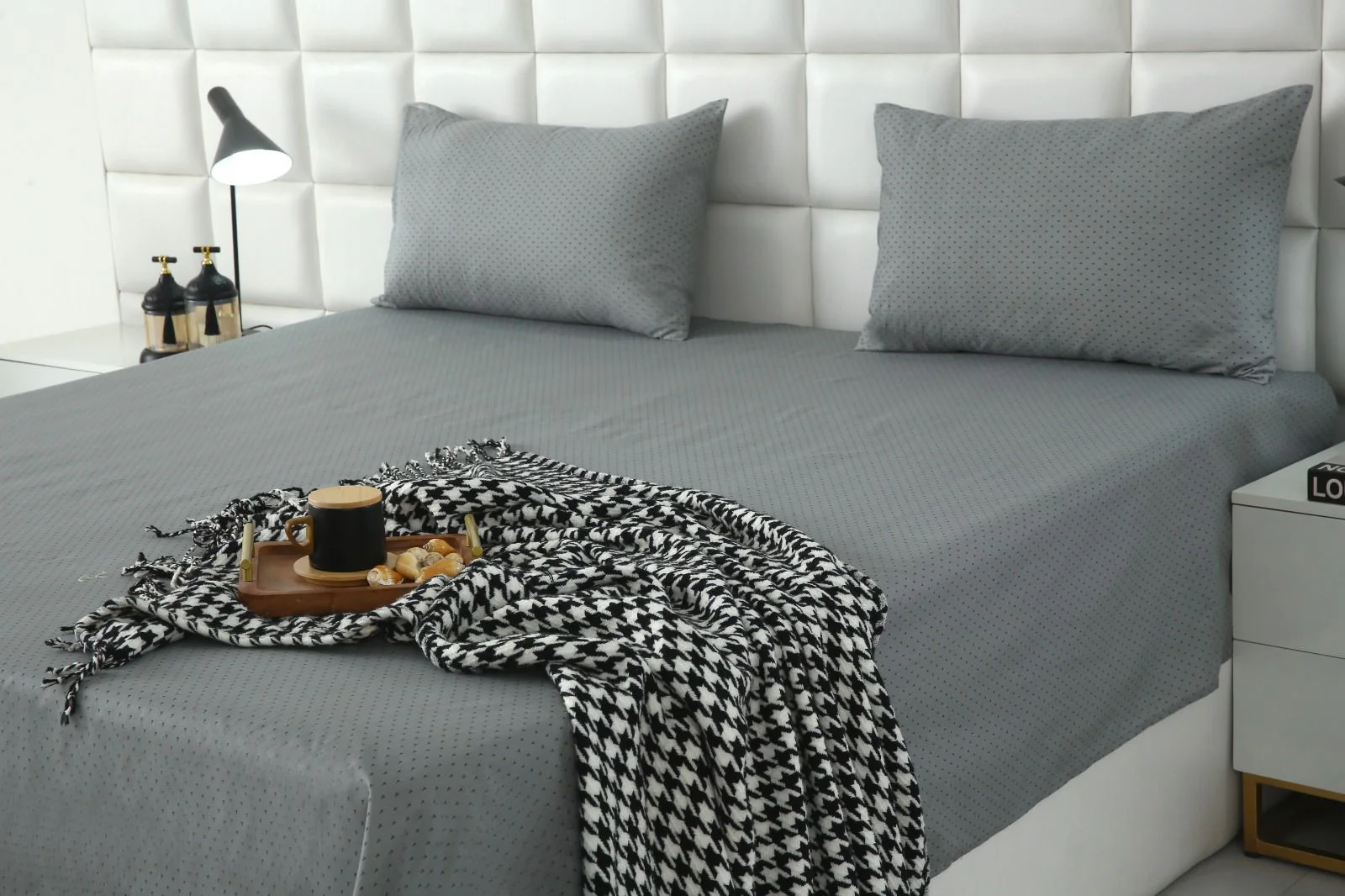 3 PCs Double Bed Sheet With Same Packing-DB-280 - Image 4