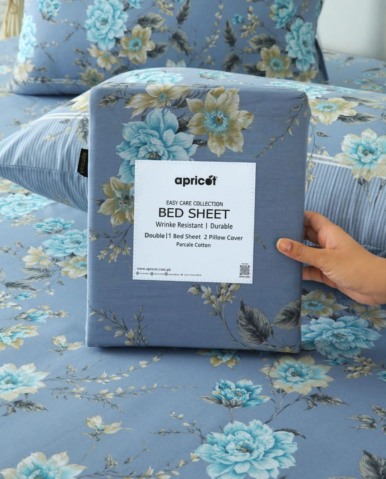 3 PCs Double Bed Sheet With Same Packing- Ocean Flowers - Image 2