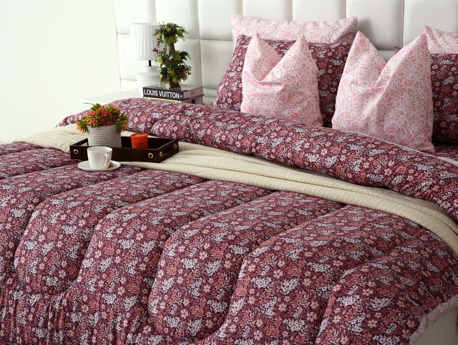 8 PCs Winter Razai Set-Daisy Day - Image 10