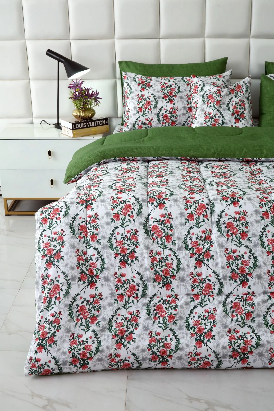 8 PCs Winter Razai Set-Emerald Blooms - Image 17