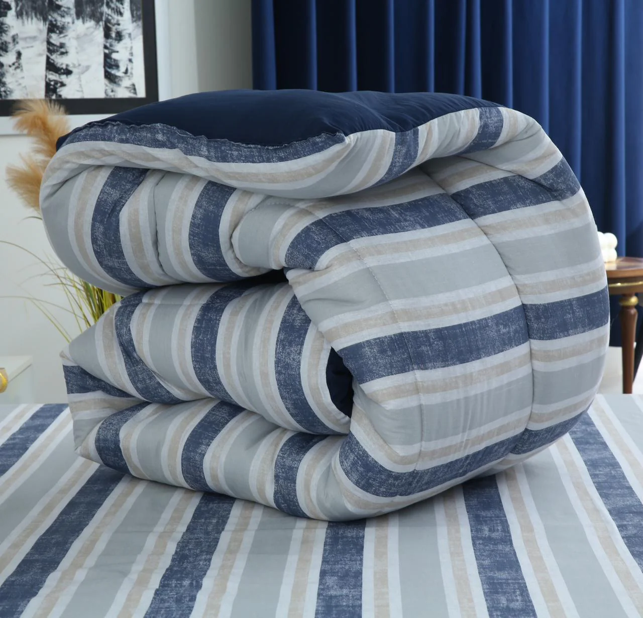 8 PCs Winter Razai Set-Chase Stripe - Image 14