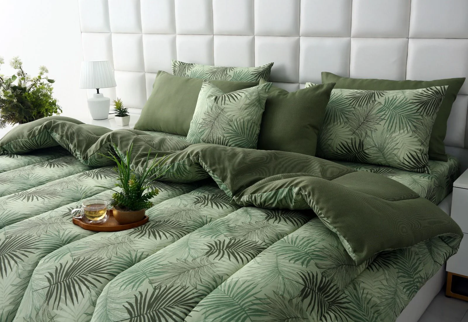 8 PCs Winter Razai Set-Palmy Jungle - Image 8