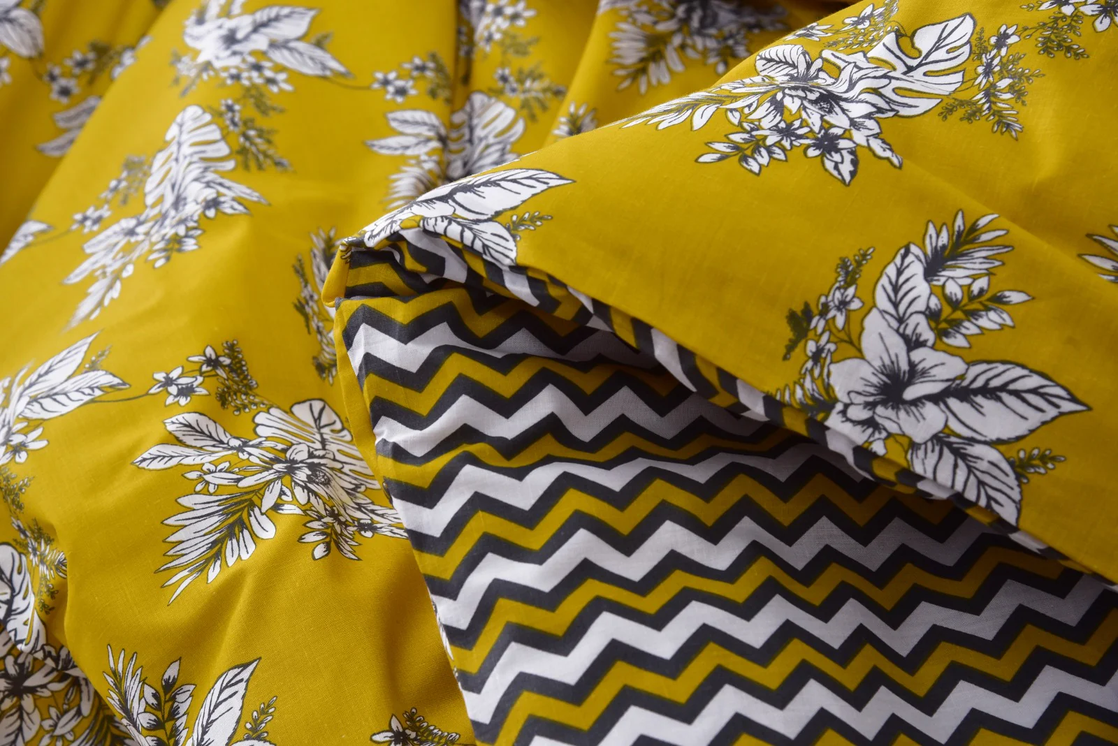8PCs Mustard Garden Duvet Cover - Image 9