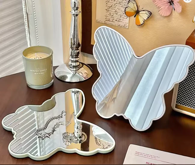 Butterfly Shaped Portable Makeup Mirror - Image 8