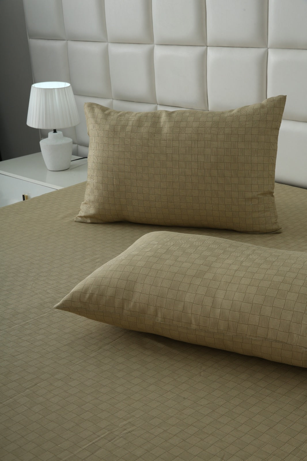 Fitted Bed Sheet- FT007 - Image 5