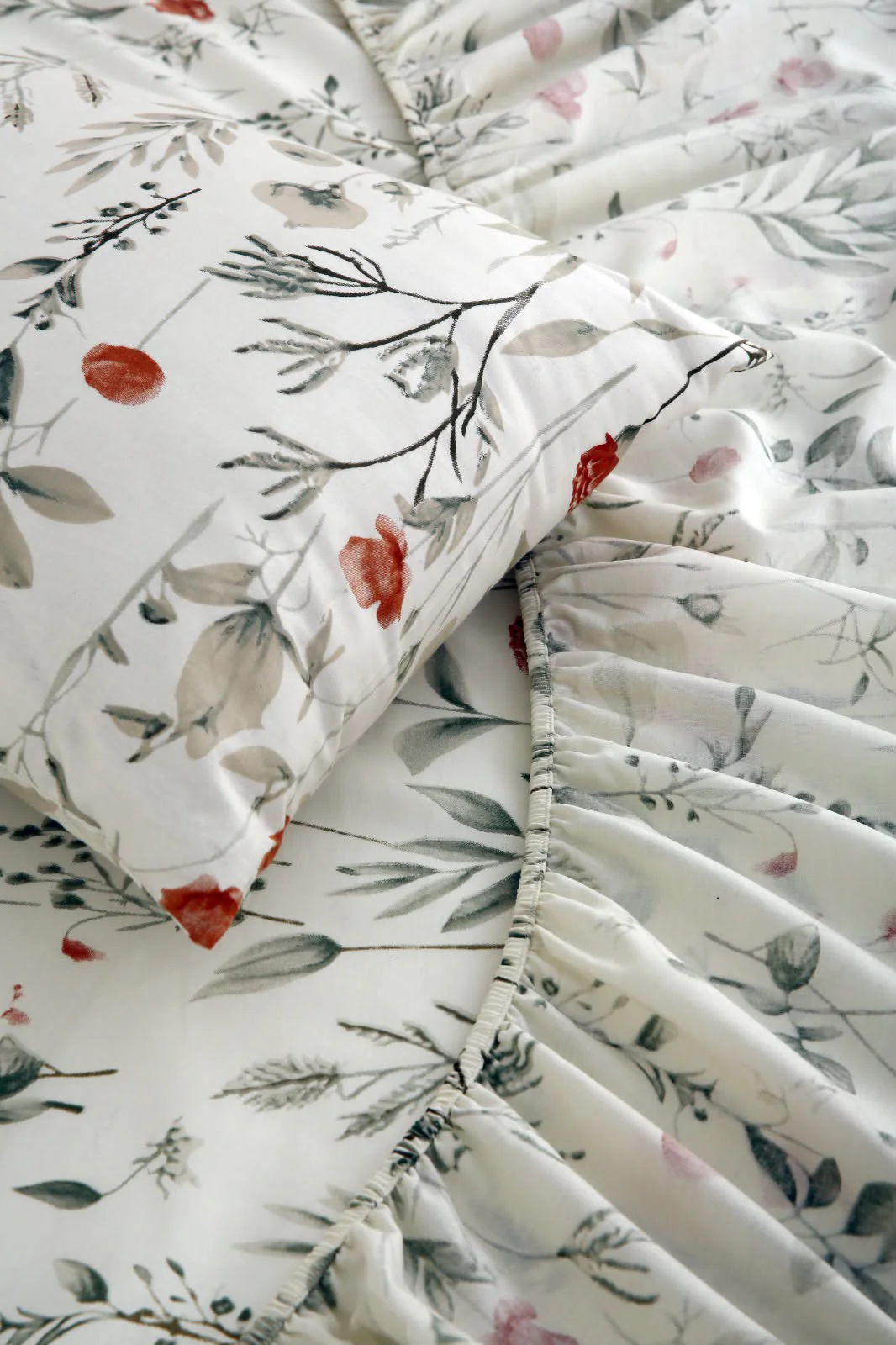 Fitted Bed Sheet- PFT003 - Image 8