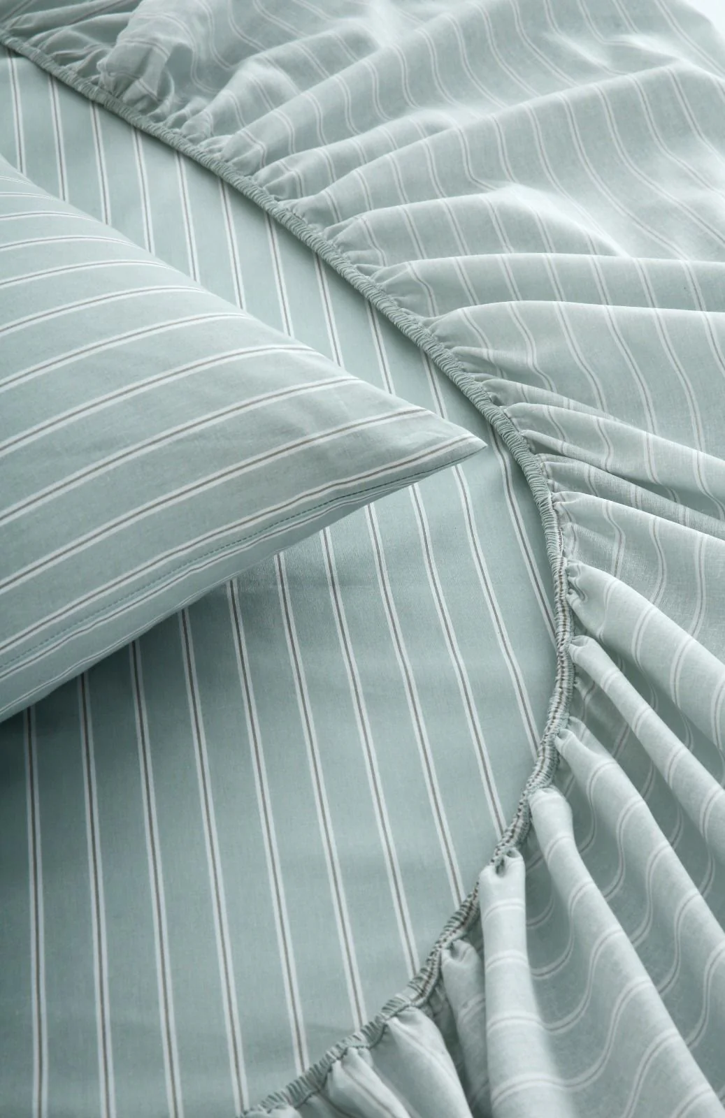 Fitted Bed Sheet- PFT009 - Image 7