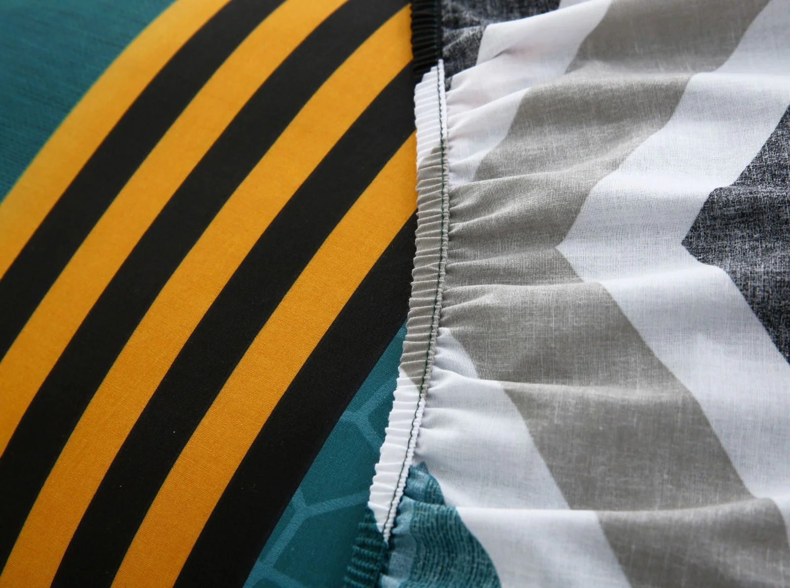 Fitted Bed Sheet- PFT019 - Image 12