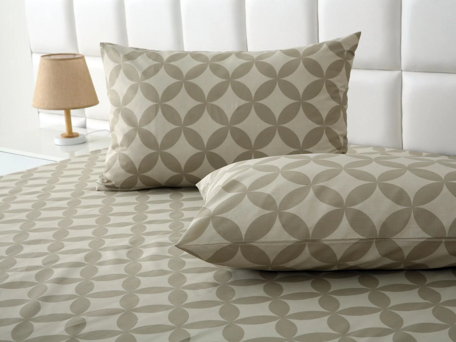 Fitted Bed Sheet-Russet - Image 10