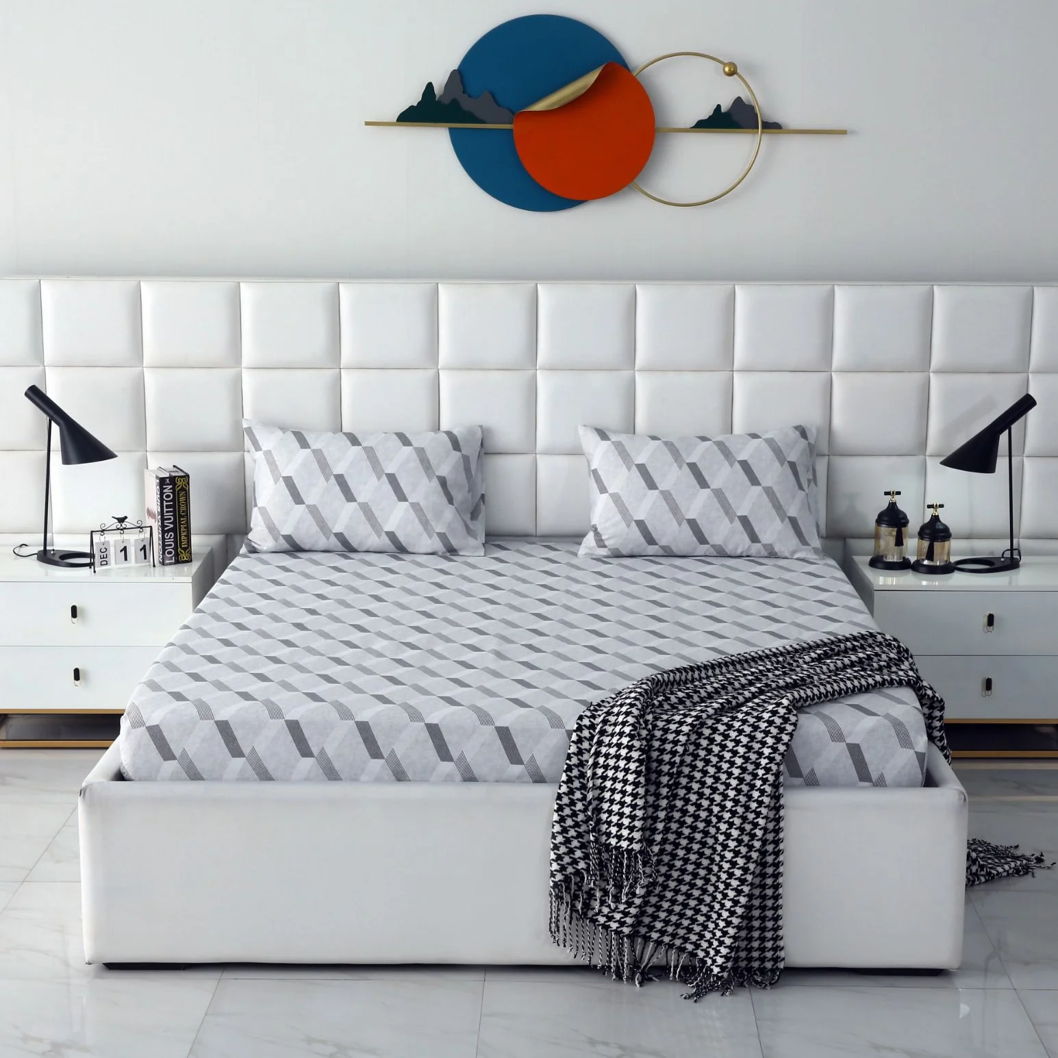 Fitted Bed Sheet-Sliver Triangles