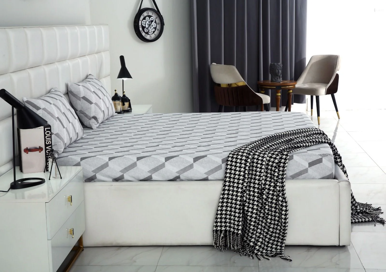 Fitted Bed Sheet-Sliver Triangles - Image 6