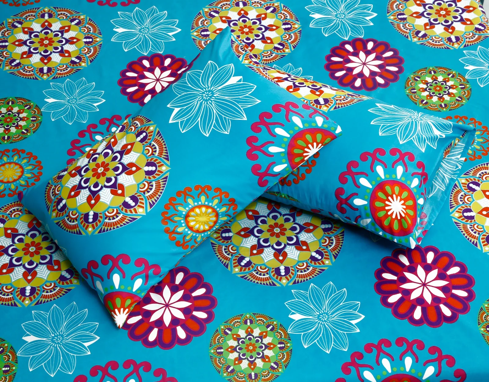 Fitted Bed Sheet-Turqoiuse Flower - Image 5