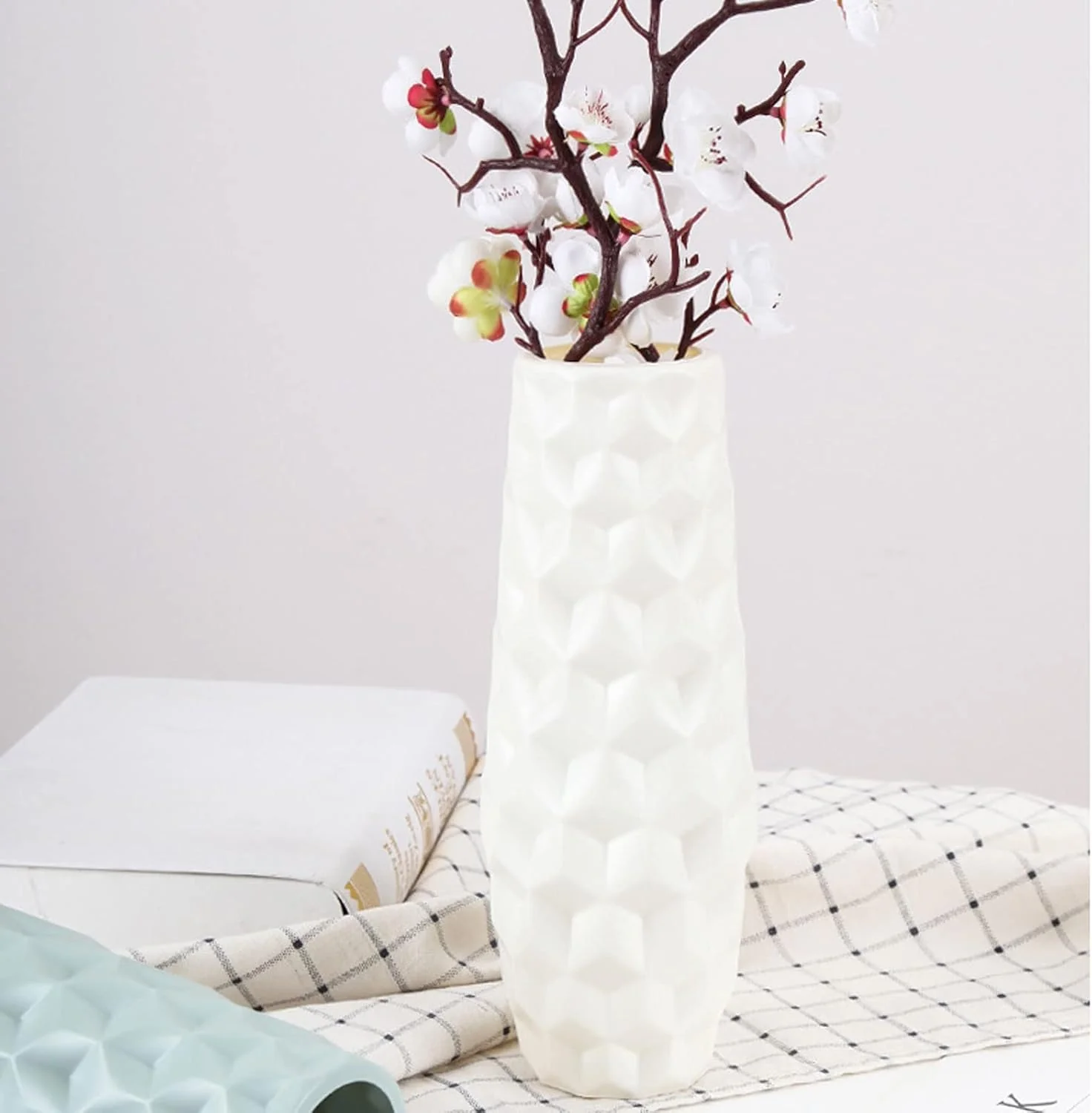 Large Nordic Plastic Flower Vase (SA2510-102) - Image 5