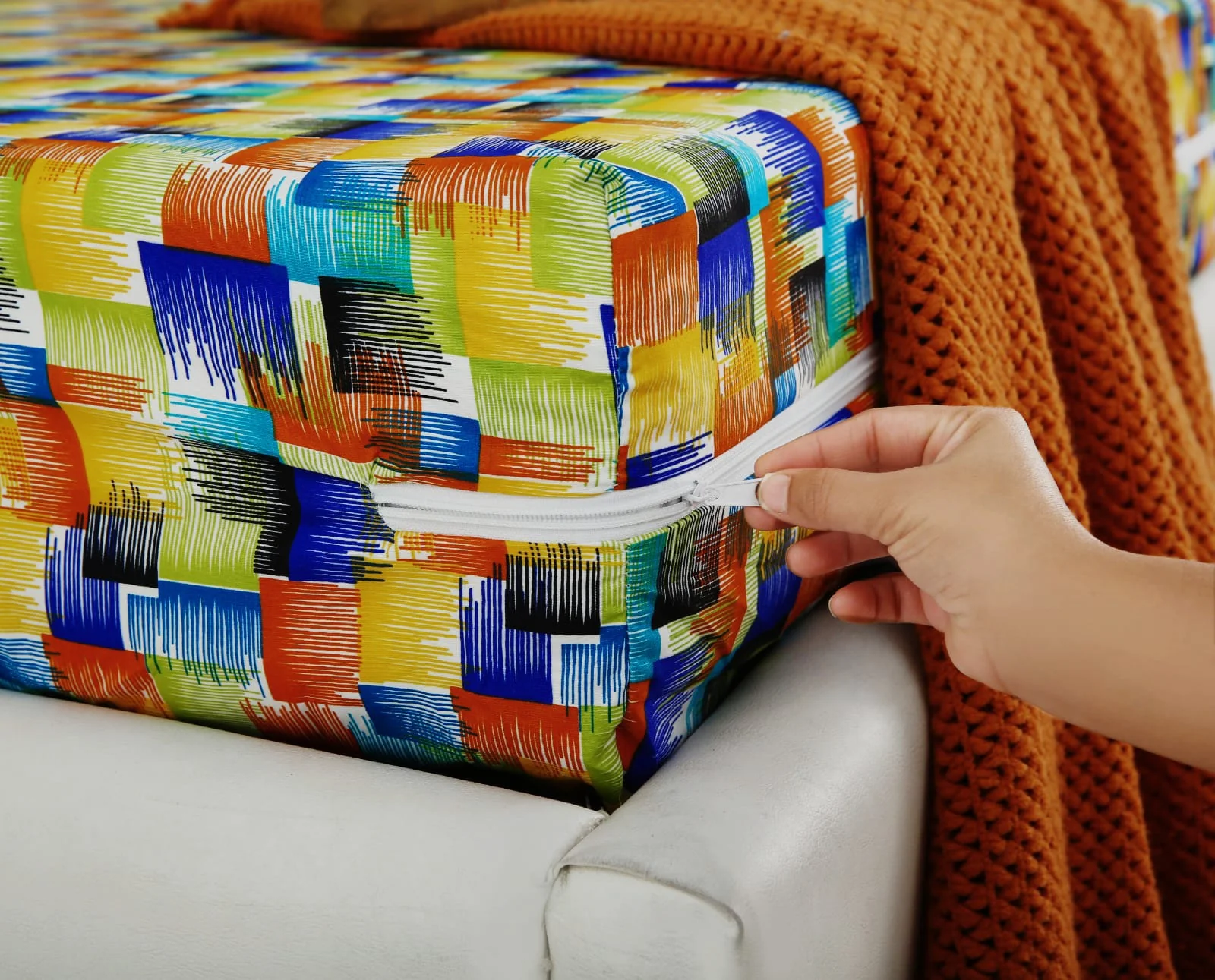 Zipper Mattress Cover Printed-Coral Rush - Image 2